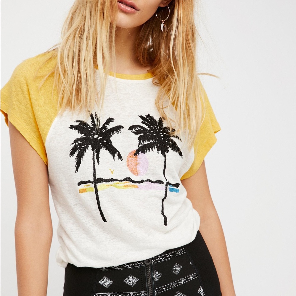 Embroidered baseball cap sleeve tee